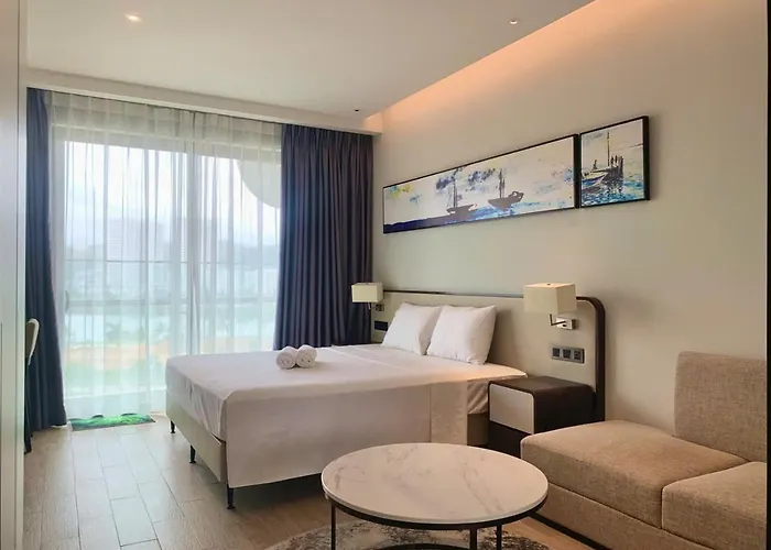 Aparthotel Terra Bay Citadines Ha Long